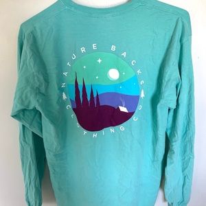 nature backs long sleeve!